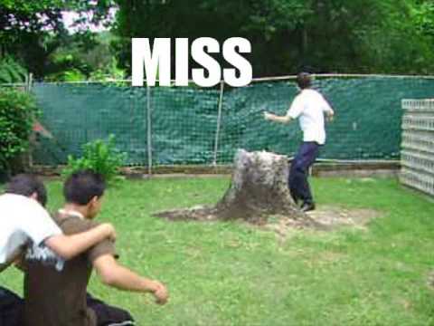 Fortuño Recibe un Huevazo