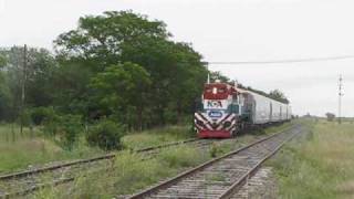 preview picture of video 'Tren especial de Ferrocentral'