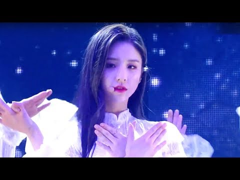 LOONA - Betterfly [Music Bank Ep 969]