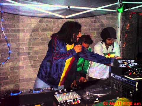 JAH DISCIPLE ( JAH STEPPA) CREATIONS -  PANIC DUB....SAMPLER  BY   LITTLE COUNTRY