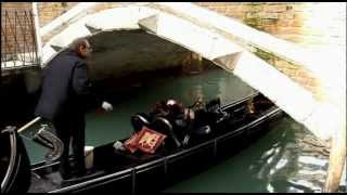 RIP        Charles Aznavour - Com&#39;è Triste Venezia lyrics