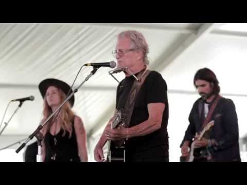 "Me and Bobby McGee" Kris Kristofferson, Margo Price & The Texas Gentlemen ~ Newport Folk Fest 2016