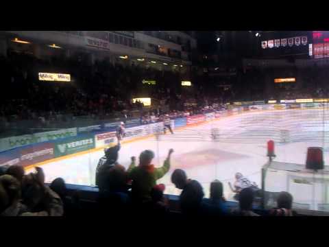 4.10.2011 Tappara-Ässät Joey Tenuten rankkarimaali