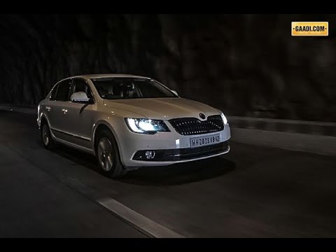 Skoda Superb Videos Watch First Drive Reviews Comparisons Gaadi