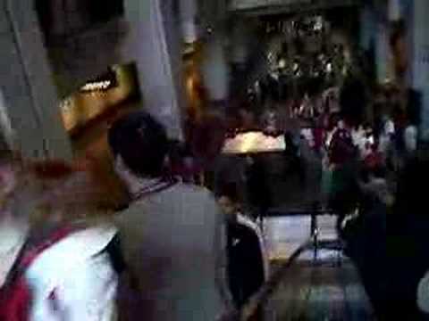 Sakuracon 2006: Main level, going down