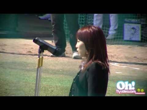 [Fancam] 100328 Taeyeon SNSD - Korean National Anthem @Pro Baseball Opening Game