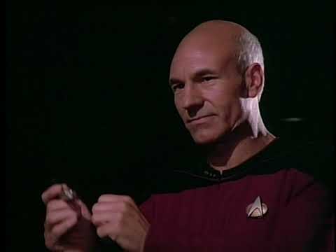 Picard Informs his Crew About the Battle of Maxia