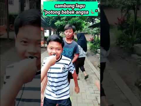 , title : 'Sambung lagu "potong bebek angsa 🦆"_tantangan permainan #shorts #game'