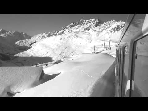 Winterwelten am Oberalppass