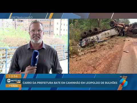 Carro da prefeitura se envolve em acidente com caminhão em Leopoldo de Bulhões