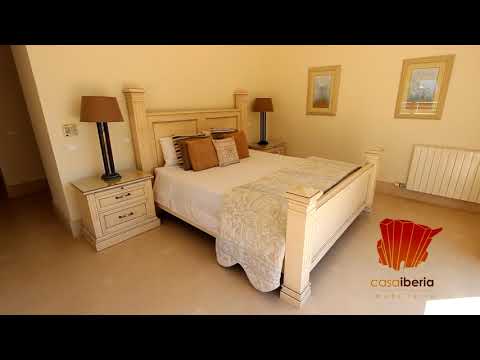 4 izby-Villa-Carvoeiro-Algarve