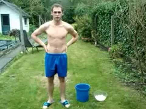 Ice bucket challenge