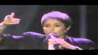 Joan Baez: Amazing Grace