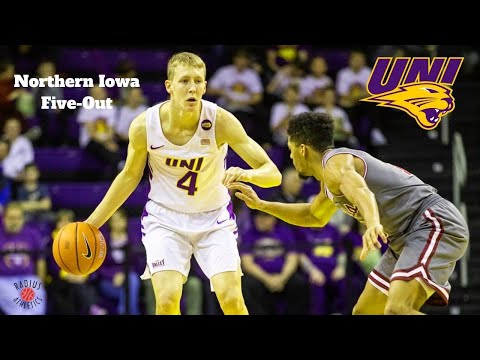Northern Iowa Panthers - 5-Out Offense