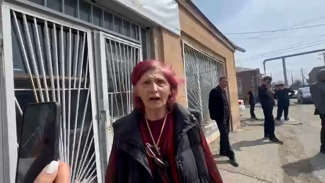 «Ռադ եղեք ստեղից, չմտնեք ներս»․ ապօրինի շտաբ՝ Սարիկ Մինասյանի թաղամասում