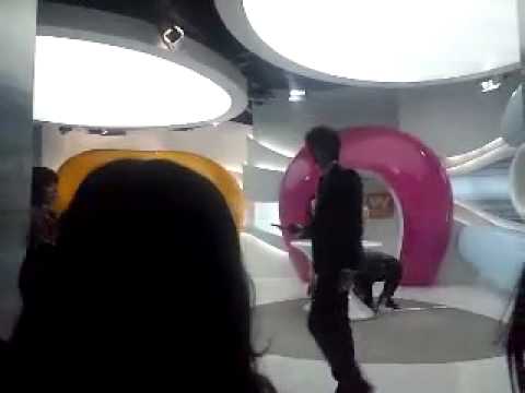 2011.11.07 Mnet WIDE NEWS MC Kim HyungJun