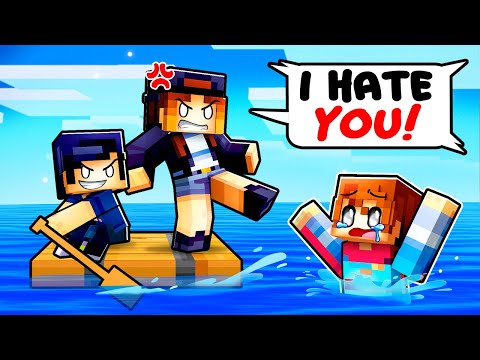 Surviving One BULLY Raft in Minecraft!