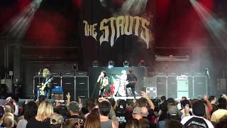 The Struts - Could Have Been Me (BB&T Pavilion) 5/20/17