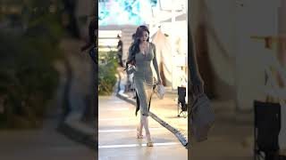 Download lagu Beautiful Chinese Girl | Chinese Street Fashion #shorts #chinesefashion #streetstyle #tiktok mp3