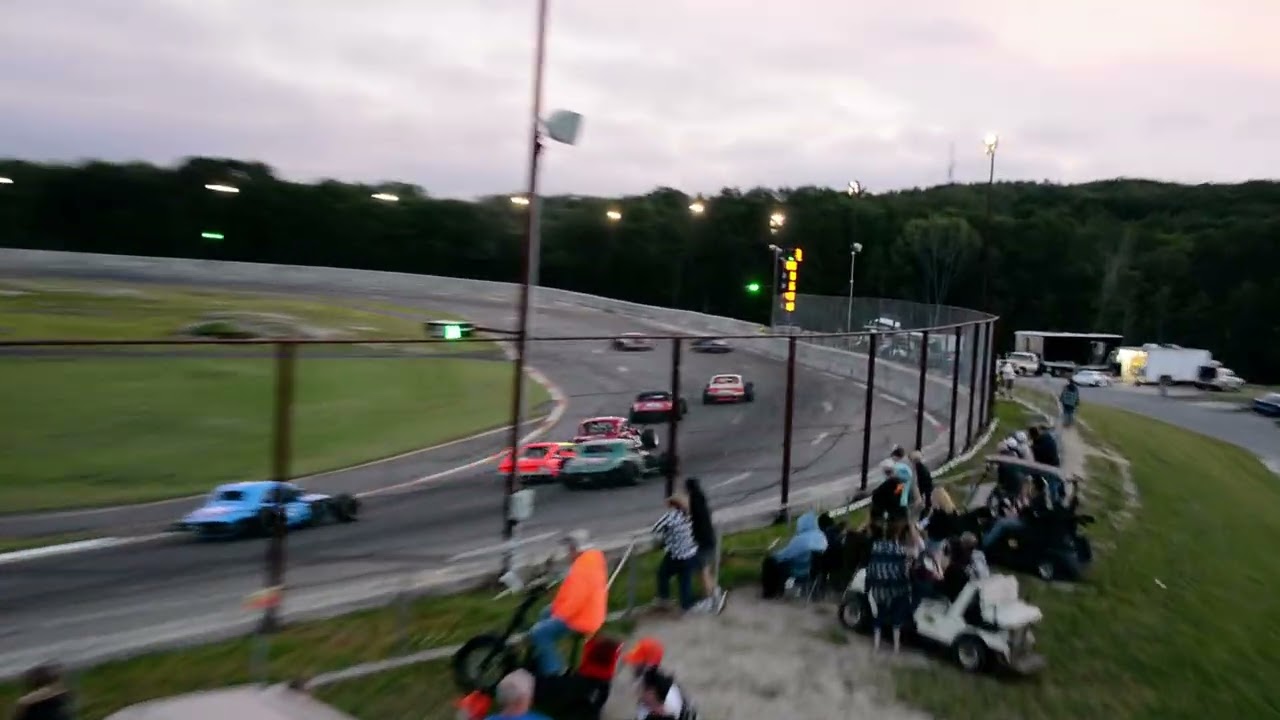 2026 Wiscasset Speedway Modified Feature Action