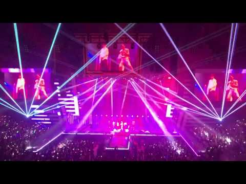 170805 EXO Kokobop stage effects SMTOWN special stage in Hong Kong