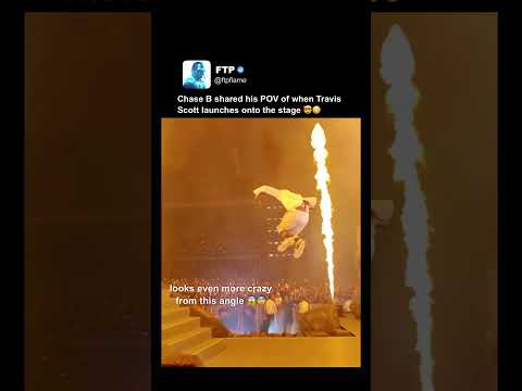 Chase B’s POV when Travis Scott BLASTS onto the stage 😳