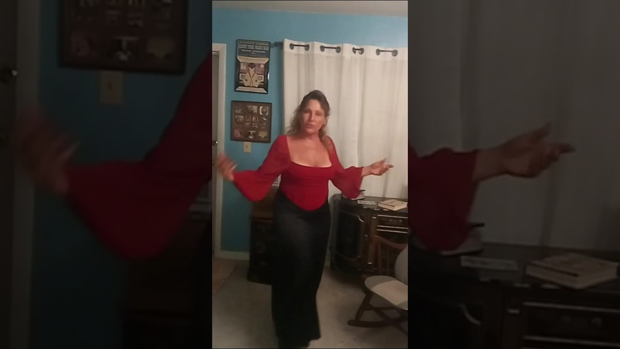 Medieval maid ensemble