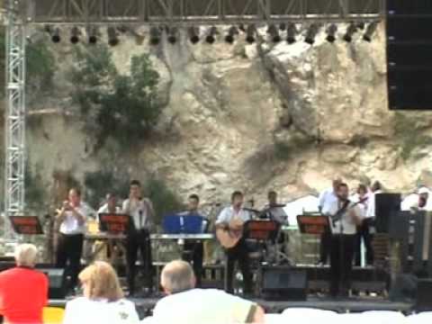 Pilistaler Echo - Wir fahren mit dem Ferrari (2006)