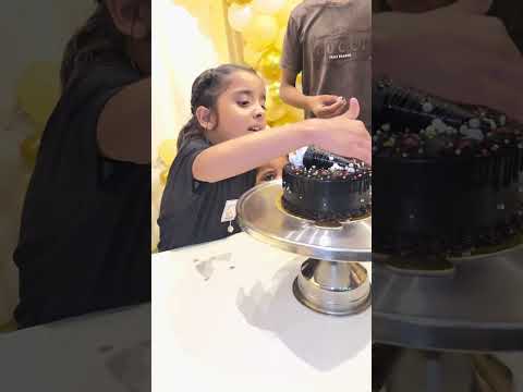 Darshika ko cake 🎂 khana hai🔥🔥🔥#shorts #short #yt #ytshorts #ytviral #shortvideo
