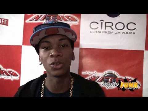 MENININHO E MC R CRAZY - NO CAMARIM DA NITRO NIGHT