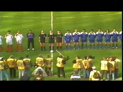 Russia vs Slovakia 1995 Anthem of Russia and Slovakia [in Echo] 08.03.1995
