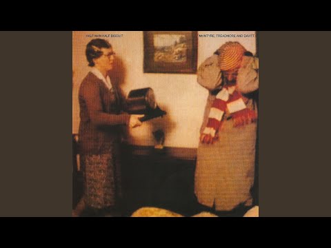 Videoclip de Let's Not — Half Man Half Biscuit