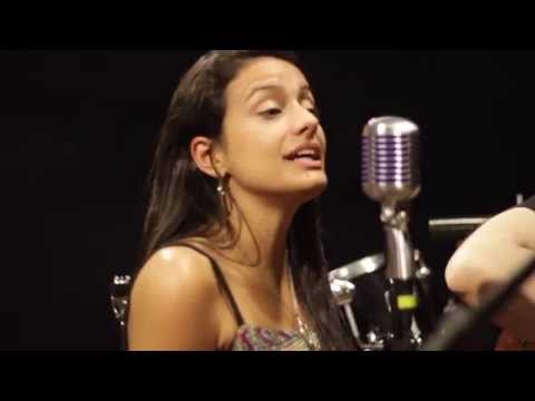 Suzane Martins - Olhos Coloridos (part. Rodrigo Miguez)