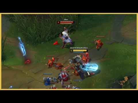 Dualing With Early Game Trundle Be Like... | League of Legends Clip