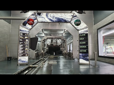 Textile Holz-Expresswaschstraße aus Edelstahl - Waschpark Deggendorf