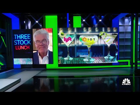 Three Stock Lunch: Lyft, Riot Blockchain and Grid Dynamics