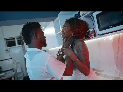 Cláudio Fénix - Tropa 100 Farda (Vídeo oficial)