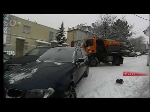 Jön a Hókotró