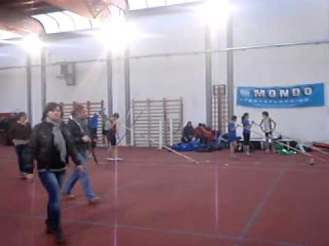 Bronson Evertsen (14, USA) - First Indoor Pole Vault meet...Video #8 of several
