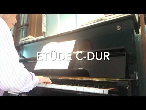 Ü7- Da Russische Klavierschule 1-: Wiegenlied, Etüde C-Dur, Ukrainisches Volkslied, Echo.