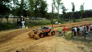 preview picture of video 'Big Bucks mud racing at T & T Motorsports'