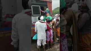 Lady took shortcut in Bus 😂🤣 #comedyvideo