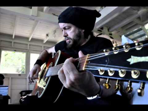 download lagu mp3 mp4 Carlos Varela Canciones, download lagu Carlos Varela Canciones gratis, unduh video klip Carlos Varela Canciones