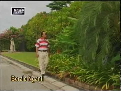Beraie Nganti - Christopher Kelly