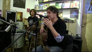 Hamish Kilgour does instore at Earwax Records in Williamsburg