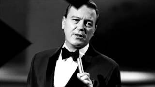 Download lagu Matt Monro  - 'Softly as I Leave You'   (with lyrics) mp3