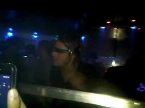 Axwell & Jidax Live @ Queen Paris - Pressure (Alesso Remix) xx Coldplay