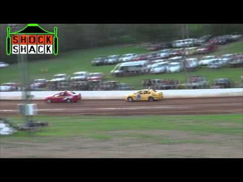 Modified Production - Heat 1 - Gympie Speedway - 23.02.13