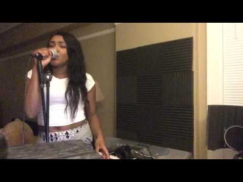 Beyonce - Dangerously in Love - cover