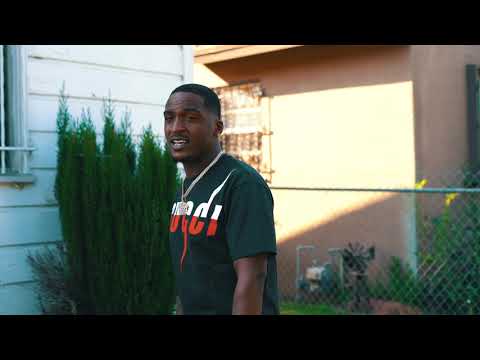 Staxx - Robbin Season